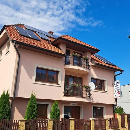 Penzion Rouse Bardejov Exterior photo